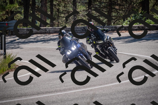 20250906114636-_5001672_am_