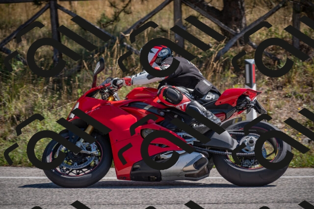 20250906114653-_5001685_am_