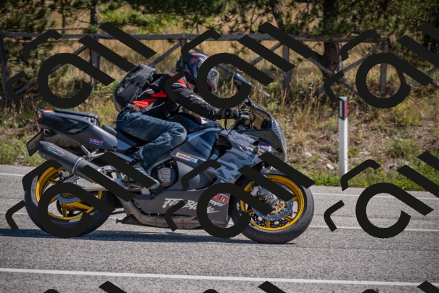 20250906114948-_5001698_am_