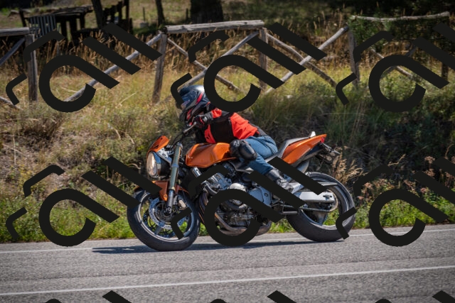 20250906114952-_5001703_am_