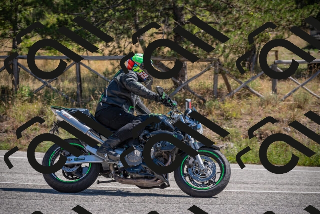 20250906115247-_5001738_am_