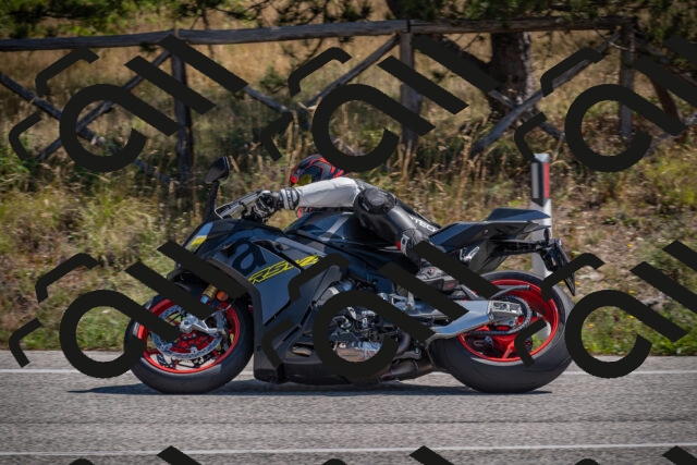 20250906115417-_5001749_am_