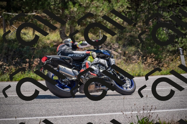 20250906115449-_5001762_am_