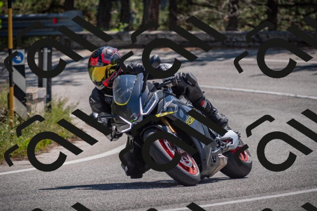 20250906115719-_5001794_am_