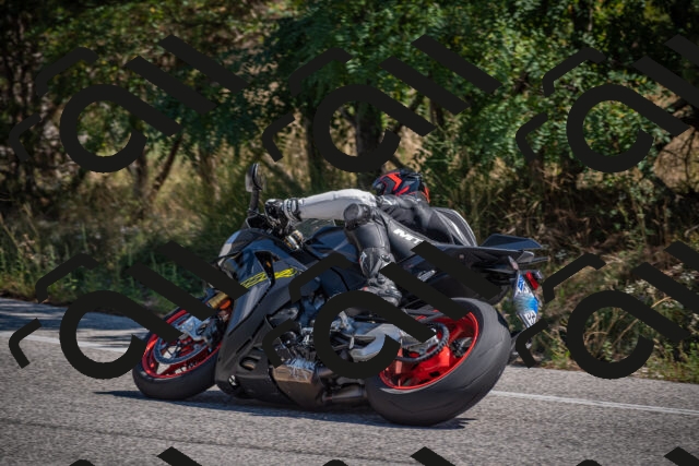 20250906115721-_5001797_am_