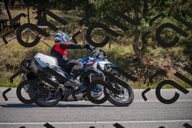 20250906115823-_5001808_am_