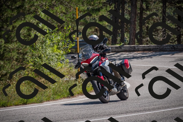 20250906120015-_5001821_am_