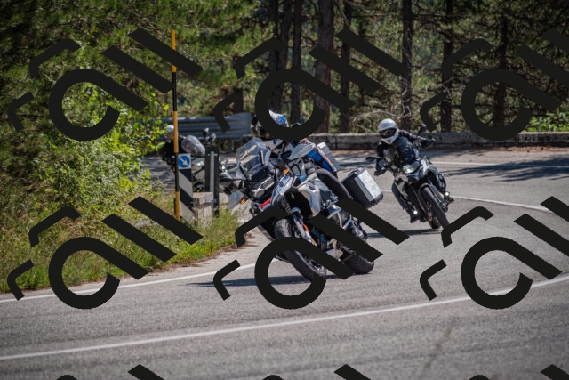 20250906120138-_5001837_am_