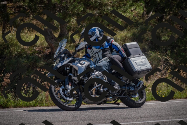 20250906120139-_5001839_am_