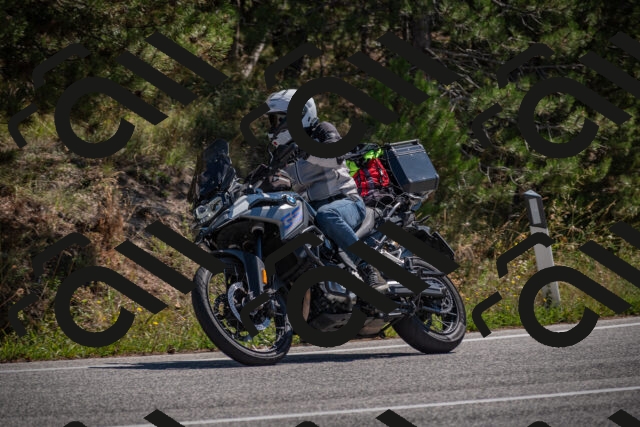 20250906120140-_5001840_am_