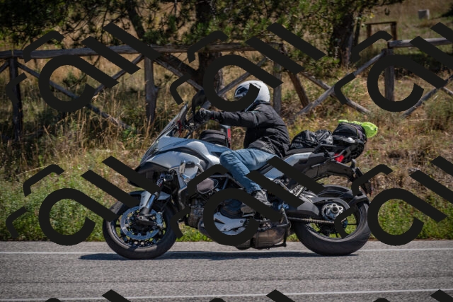 20250906120142-_5001843_am_