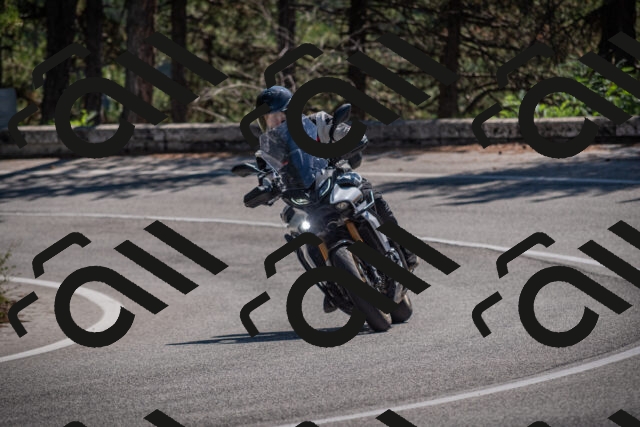 20250906120410-_5001861_am_