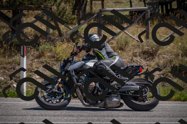 20250906120415-_5001866_am_