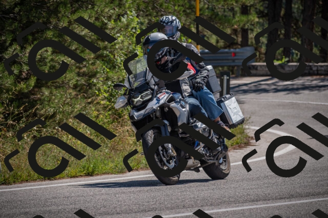 20250906120545-_5001869_am_