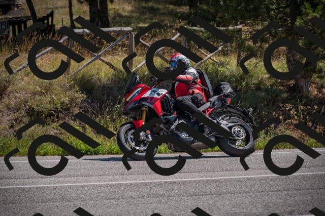 20250906120758-_5001890_am_