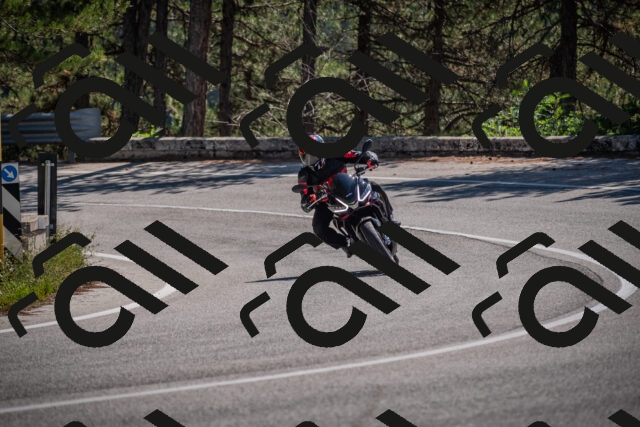 20250906120810-_5001892_am_