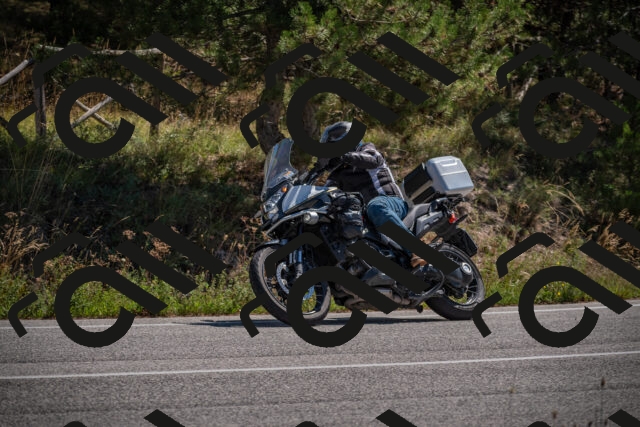 20250906120831-_5001897_am_