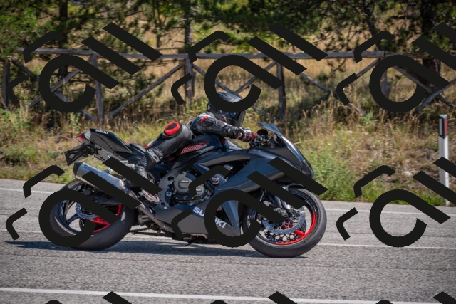 20250906121050-_5001909_am_