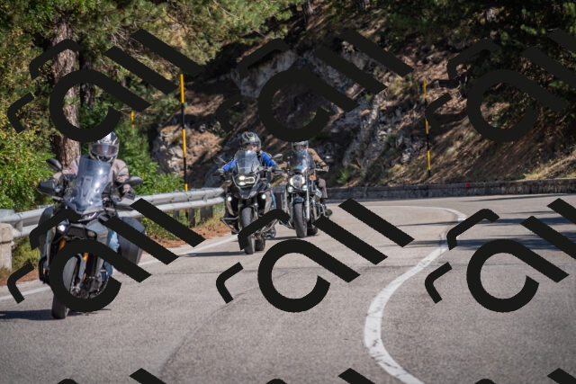 20250906121434-_5001944_am_