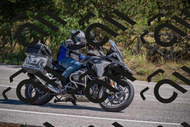 20250906121437-_5001948_am_