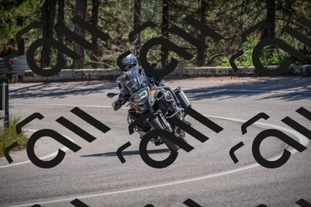 20250906121836-_5001971_am_