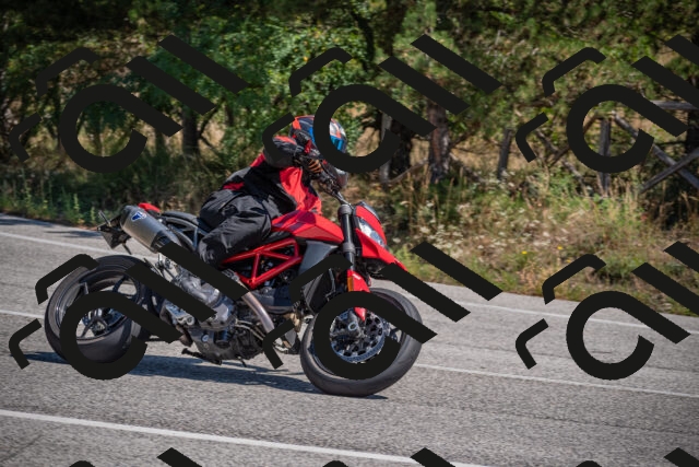 20250906121955-_5001981_am_