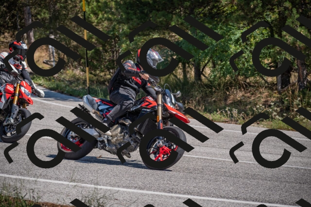 20250906121957-_5001985_am_