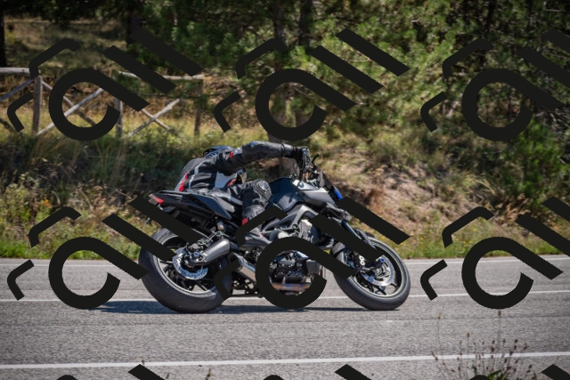 20250906121959-_5001989_am_