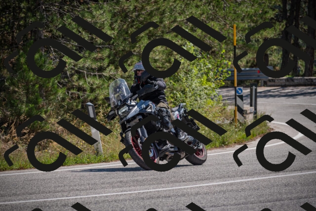 20250906122121-_5002007_am_