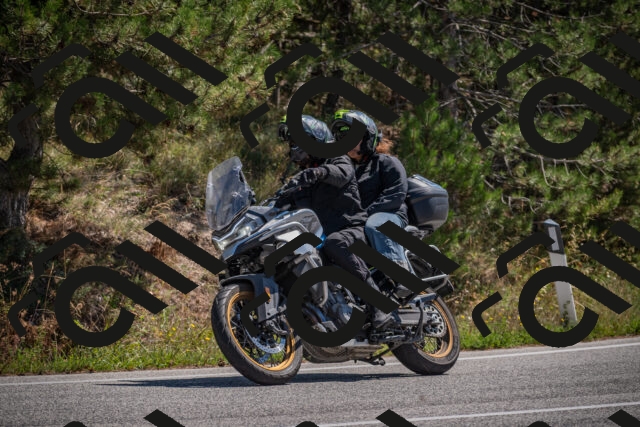 20250906122123-_5002010_am_