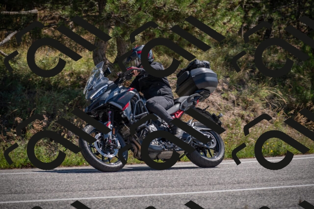 20250906122153-_5002021_am_