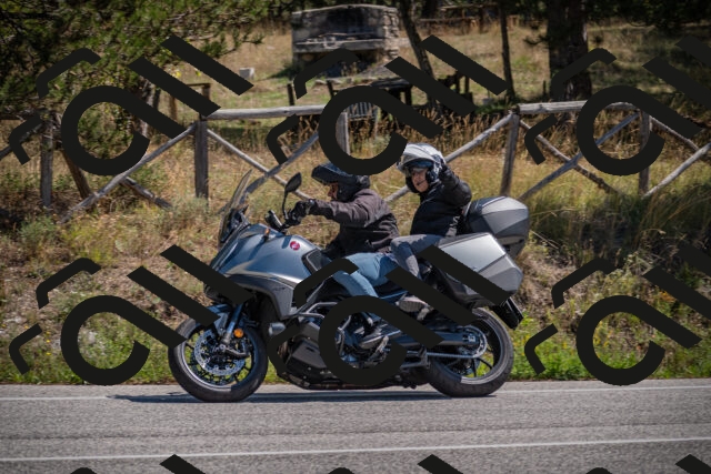 20250906122217-_5002031_am_