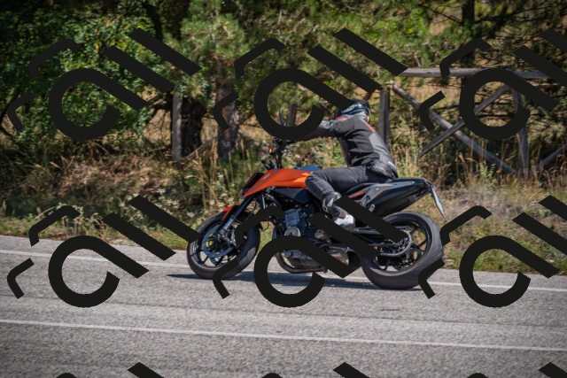 20250906122300-_5002047_am_