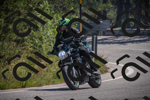 20250906122410-_5002069_am_