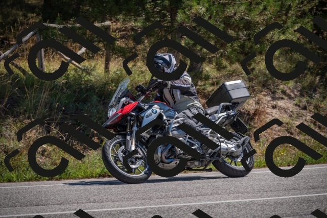 20250906122542-_5002081_am_