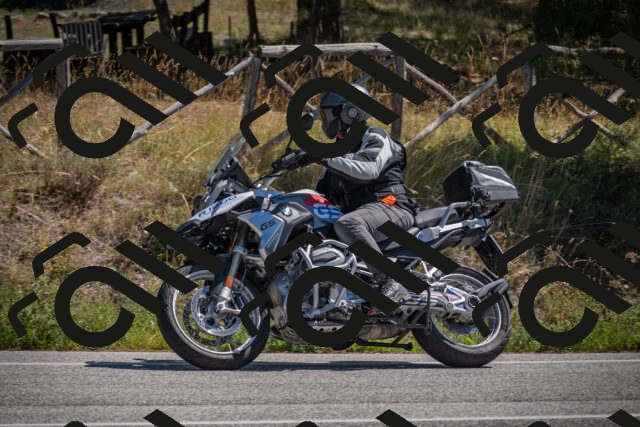 20250906122547-_5002083_am_