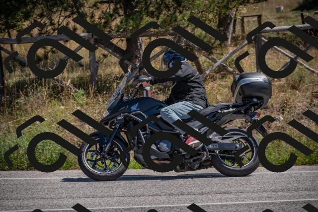 20250906122827-_5002101_am_