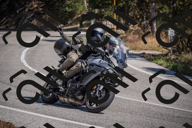 20250906122852-_5002103_am_