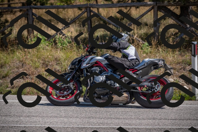 20250906122920-_5002110_am_