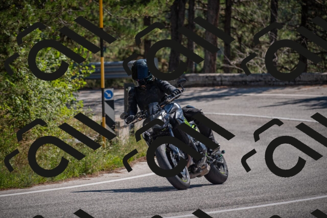 20250906122925-_5002111_am_