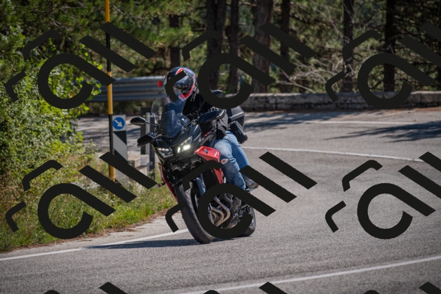 20250906123119-_5002121_am_