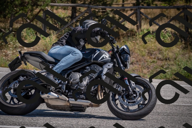 20250906123150-_5002126_am_