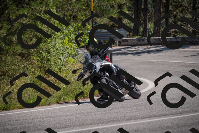 20250906123338-_5002149_am_