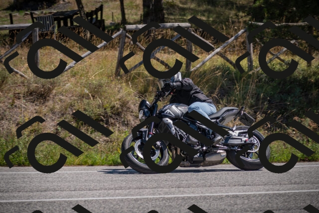 20250906123342-_5002153_am_