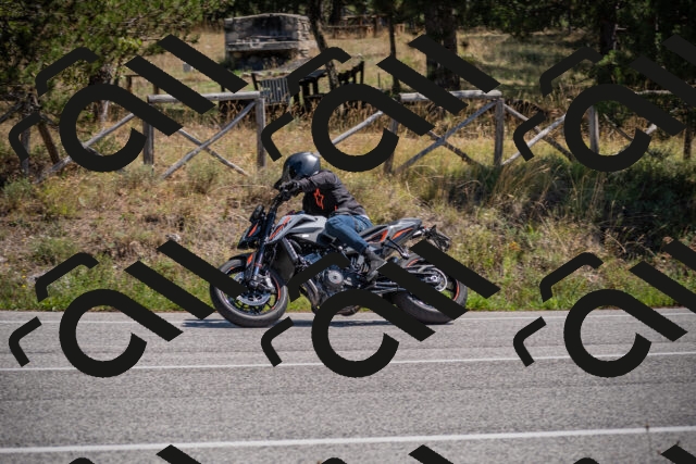 20250906123412-_5002171_am_