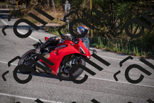 20250906123514-_5002177_am_