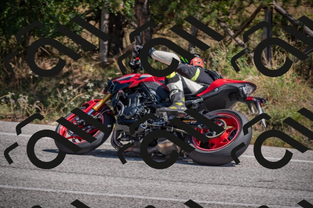 20250906123558-_5002186_am_