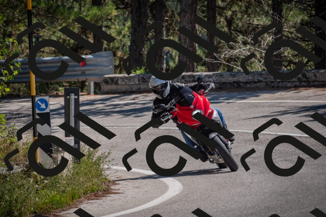 20250906124000-_5002226_am_