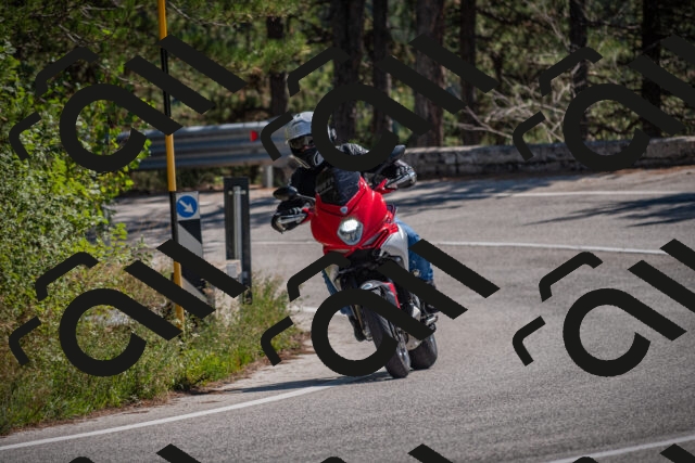 20250906124001-_5002227_am_