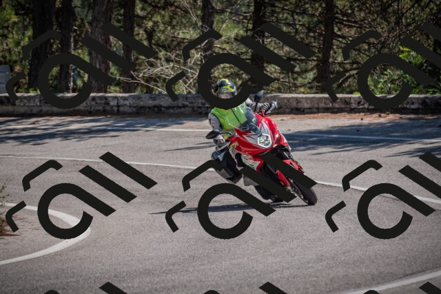 20250906124012-_5002231_am_